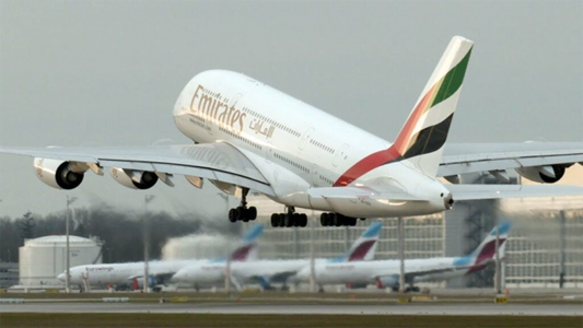 Emirates refuerza