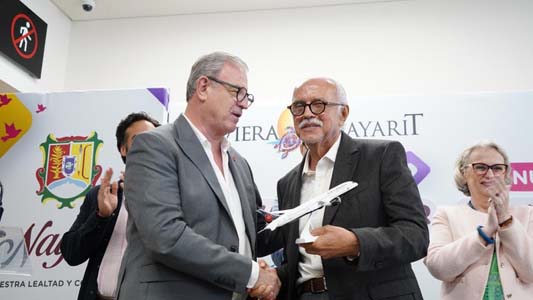 Nueva ruta aerea internacional Nayarit VancouverCanada 1