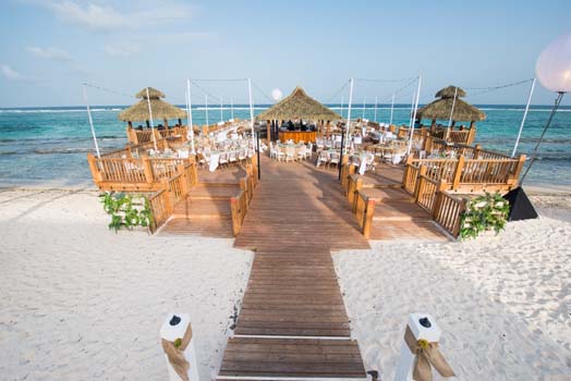 Outdoor Wedding Venue GCM 1