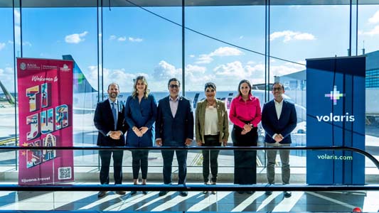 Volaris inaugura vuelo Tijuana Las Vegas grupal