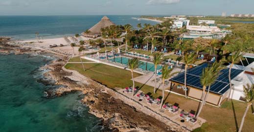 CLUB MED