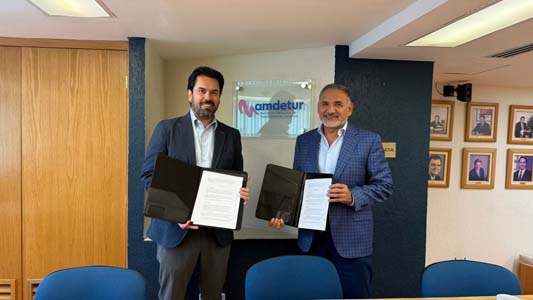 Firma de convenio AMDETUR AMAR