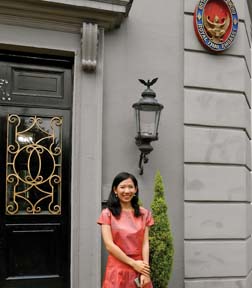 La se&ntilde;ora Jinjuta Manotham, primera secretaria de la Embajada Real de Tailandia en M&eacute;xico.