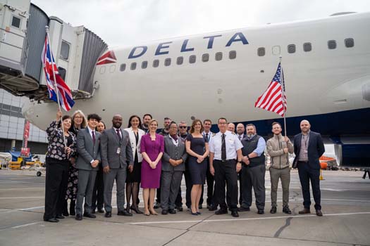 Delta retoma