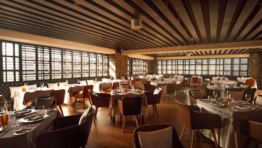RESTAURANTE ATELIER PLAYA MUJERS 1