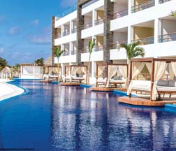 Artisan Riviera Maya.