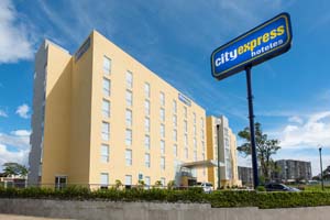 Fachada Hotel City