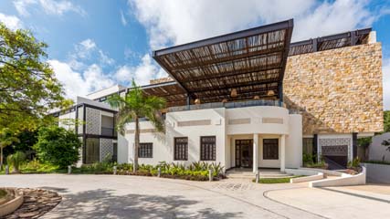 Wayam Mundo Imperial   Fachada Dia