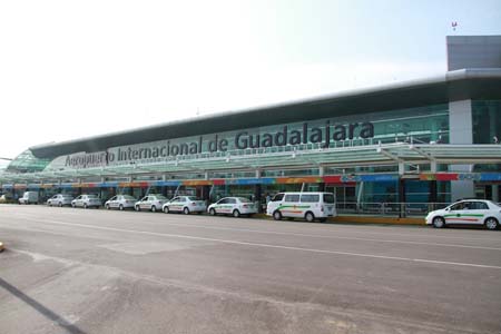 AeropuertoGDL