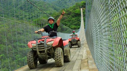 Canopy River Tirolesa 3